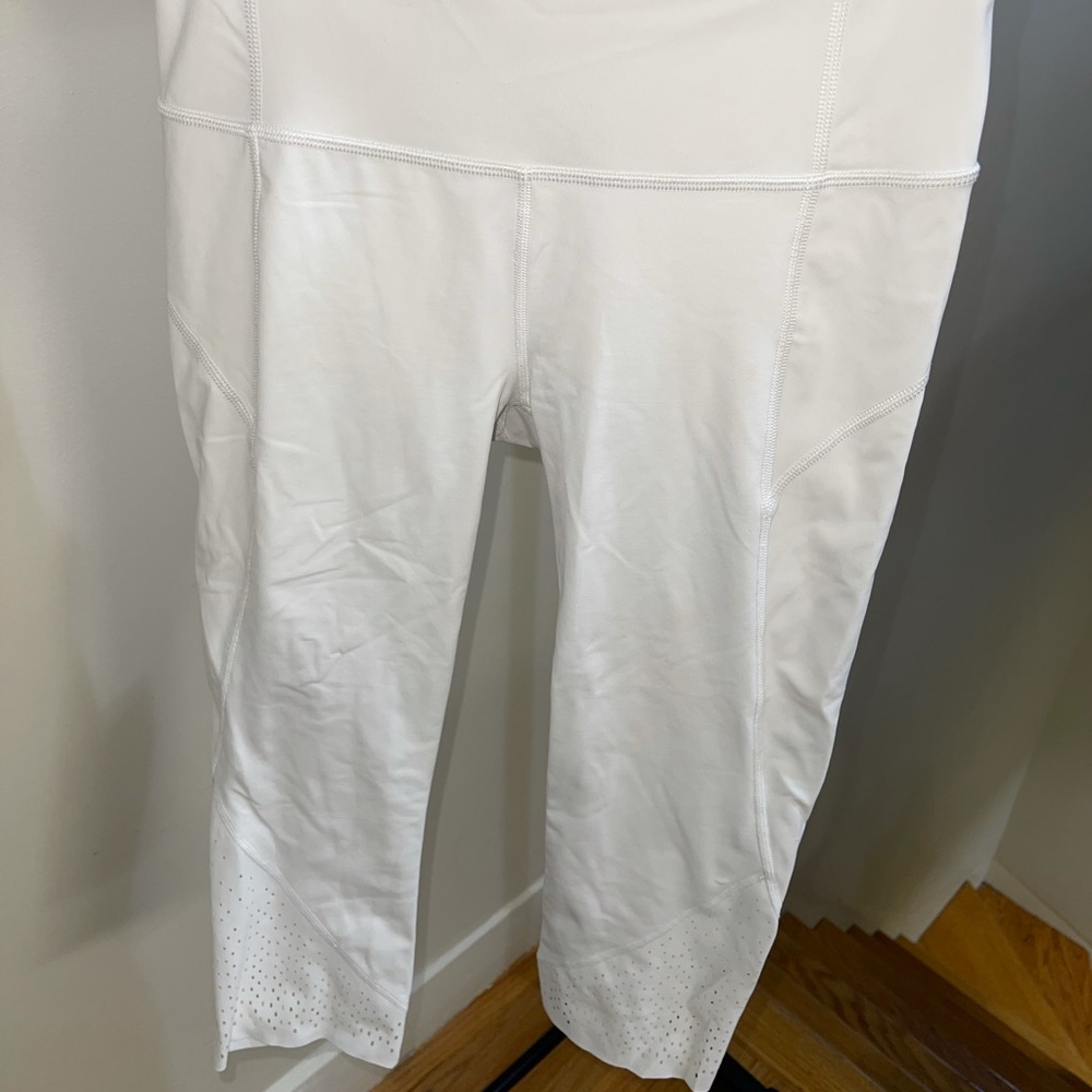 Lululemon crop leggings